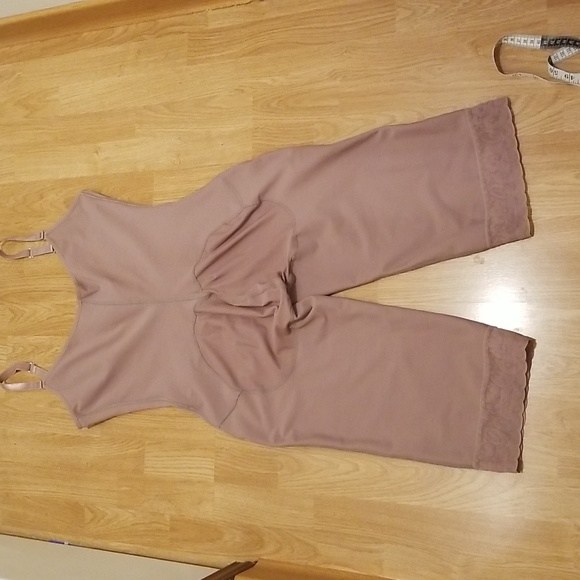 Ann Slim "The Original" Mid-Length Shapewear Size 44 - Picture 12 of 16